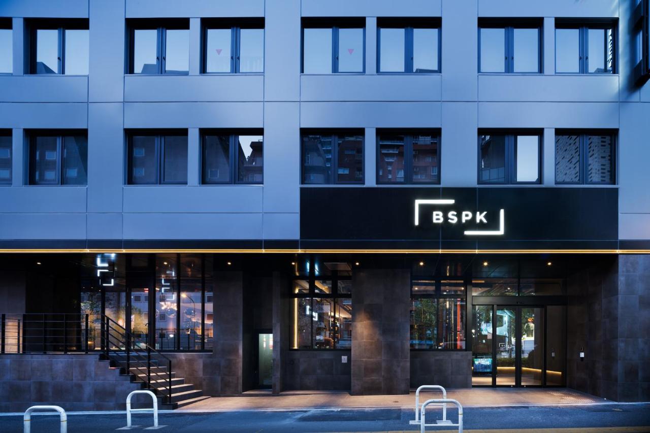 Bespoke Hotel Shinjuku Tokio Exterior foto